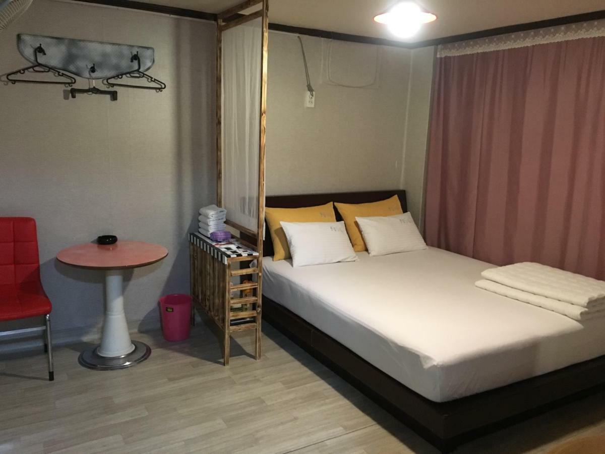 Coin Motel Busan Exterior photo