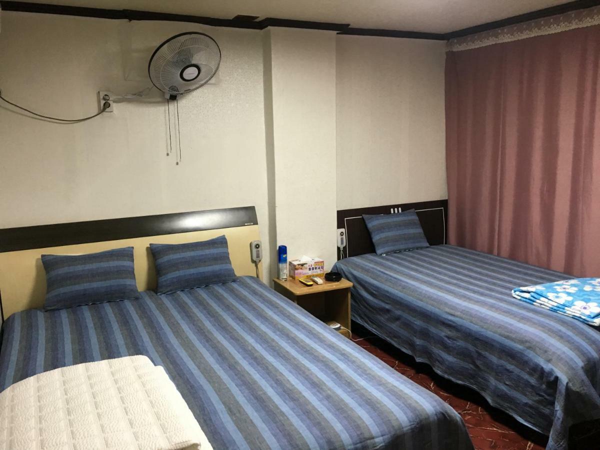 Coin Motel Busan Exterior photo